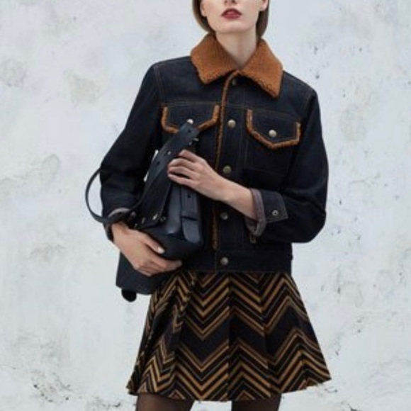 Marc Jacobs Downtown Studded Black Leather Crossbody Bag - Picture 2 of 15